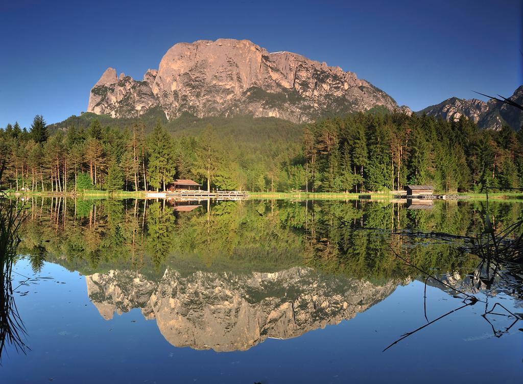 ホテル Garni Alpin シウジ エクステリア 写真